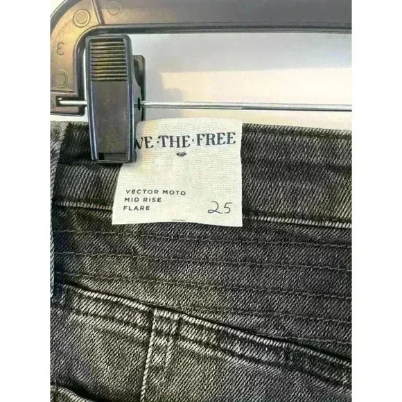 NWT Free People We the Free women Flare Jeans Size 25 Vector Moto Mid Rise Black - Picture 9 of 11